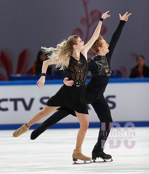 Anastasia Skoptcova & Kirill Aleshin (RUS)