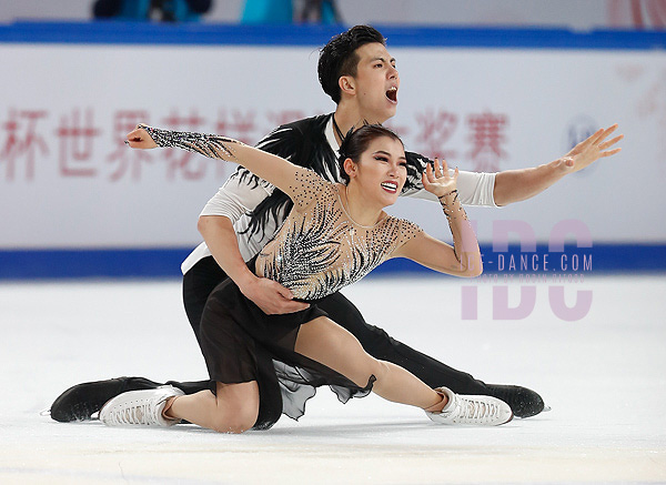 Shiyue Wang & Xinyu Liu (CHN)