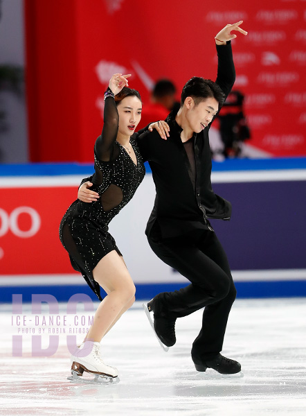 Yuzhu Guo & Pengkun Zhao (CHN)