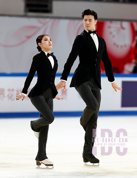 Shiyue Wang & Xinyu Liu (CHN)