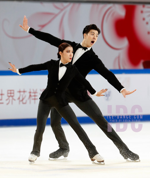 Shiyue Wang & Xinyu Liu (CHN)