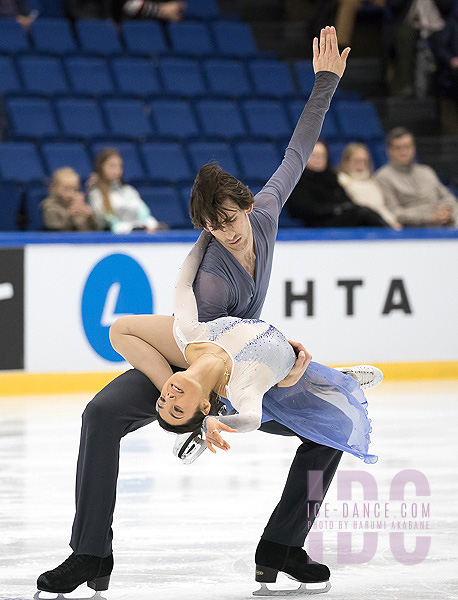 Leia Dozzi & Michael Valdez (HUN)