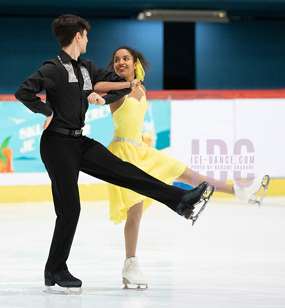 Sara Buch-Weeke & Nicolas Woodcock (DEN)