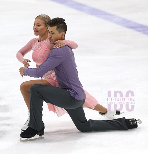 Molly Lanaghan & Dmitre Razgulajevs (CAN)