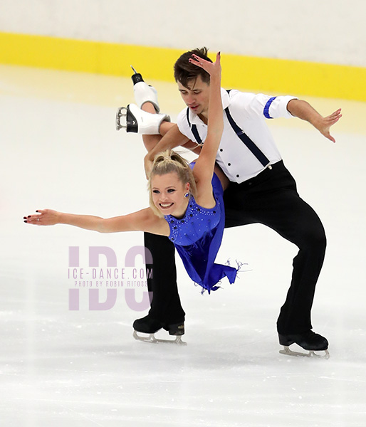 Molly Lanaghan & Dmitre Razgulajevs (CAN)