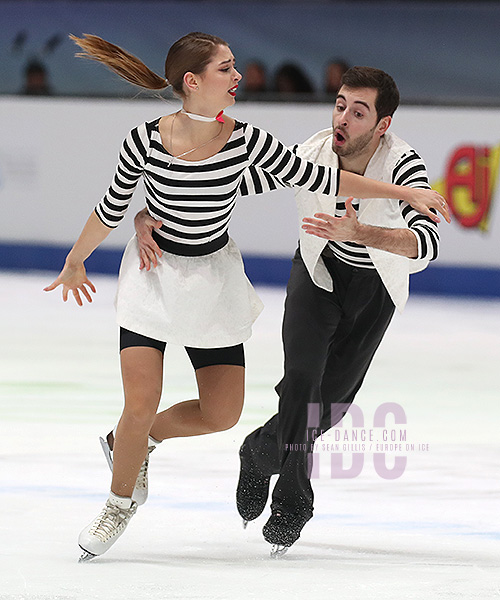 Alexandra Nazarova & Maxim Nikitin (UKR)