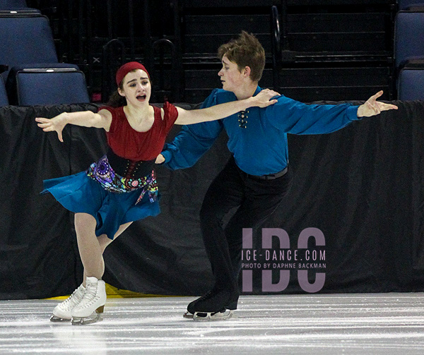 Emma L'Esperance & Mika Amdour