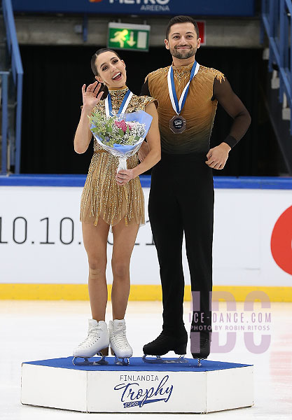 Lilah Fear & Lewis Gibson (GBR)