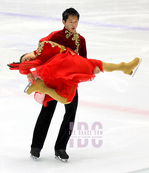 Mihana Nakajima & Knichiro Hirose