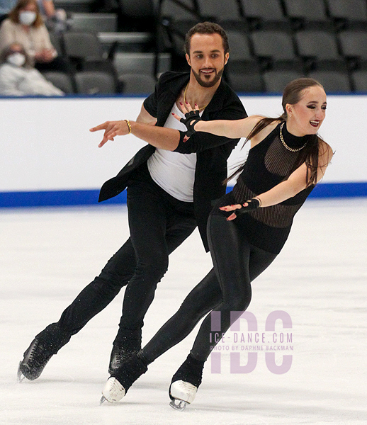 Molly Cesanek & Yehor Yehorov (USA)