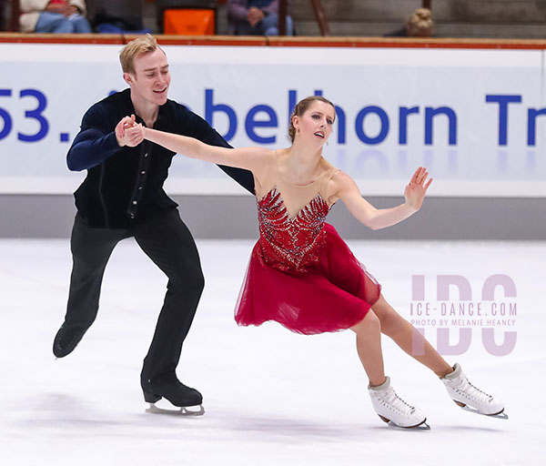 Sasha Fear & George Waddell (GBR)