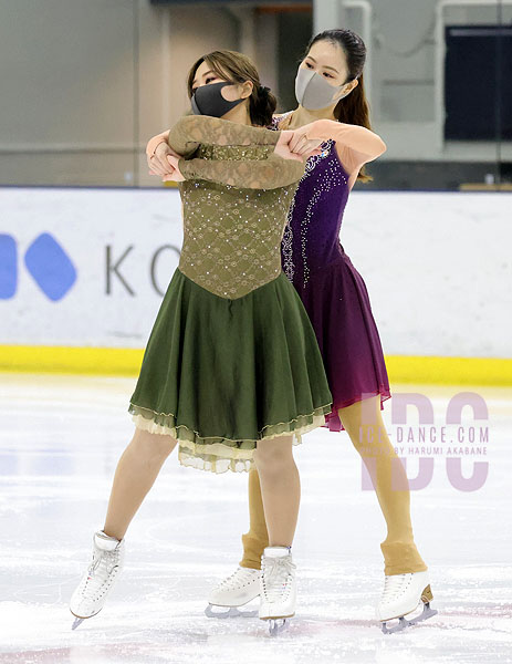 Mamiko Kato & Ayano Sakama