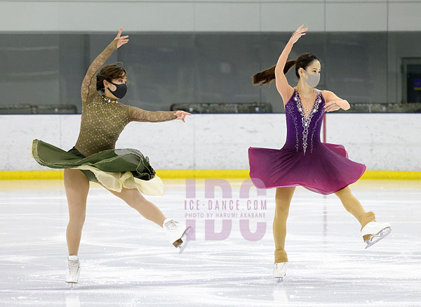 Mamiko Kato & Ayano Sakama