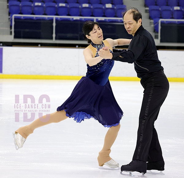 Mitsuko Nishikawa & Naoaki Nishikawa