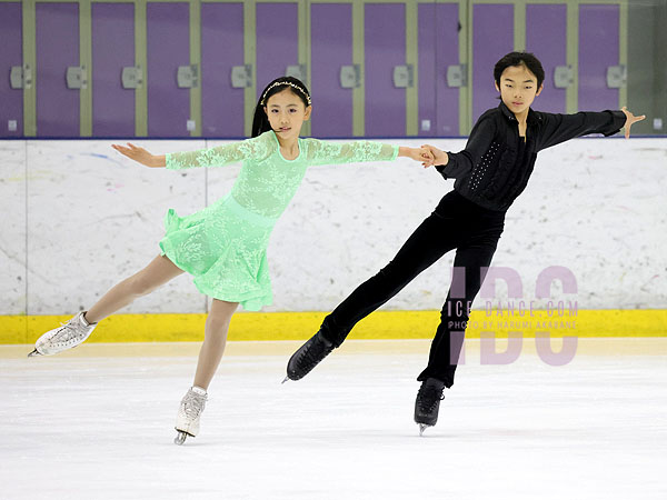 Sumire Yoshida & Ibuki Ogahara