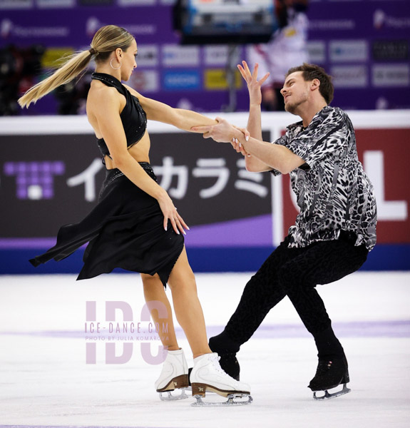 Victoria Sinitsina & Nikita Katsalapov (RUS)
