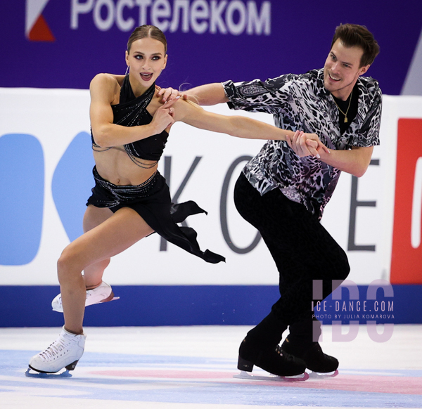 Victoria Sinitsina & Nikita Katsalapov (RUS)