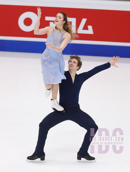 Christina Carreira & Anthony Ponomarenko (USA)