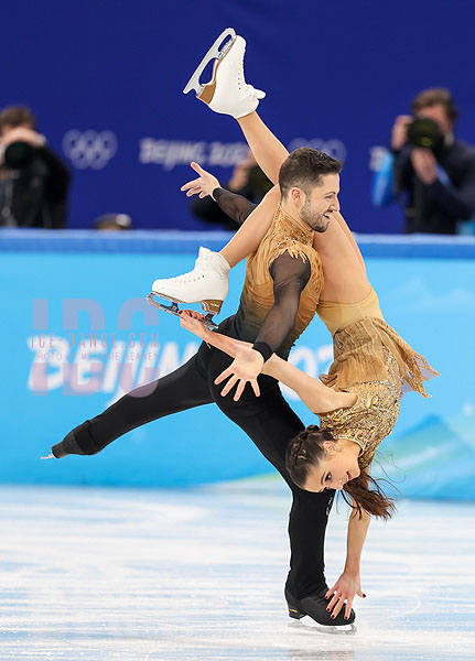 Lilah Fear & Lewis Gibson (GBR)