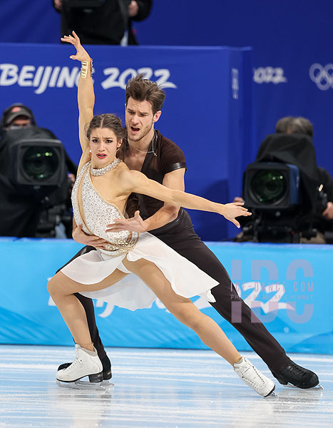 Laurence Fournier Beaudry & Nikolaj Sorensen (CAN)