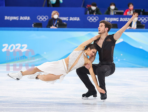 Laurence Fournier Beaudry & Nikolaj Sorensen (CAN)