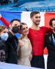 Papadakis & Cizeron with I.AM coaches