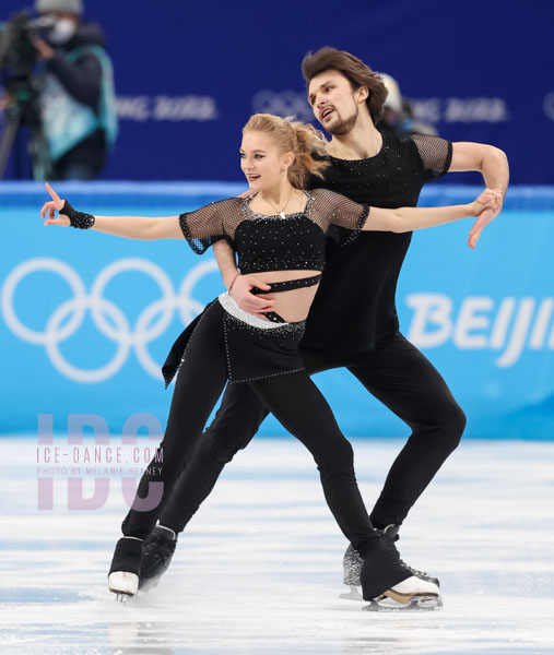 Maria Kazakova & George Reviya (GEO)