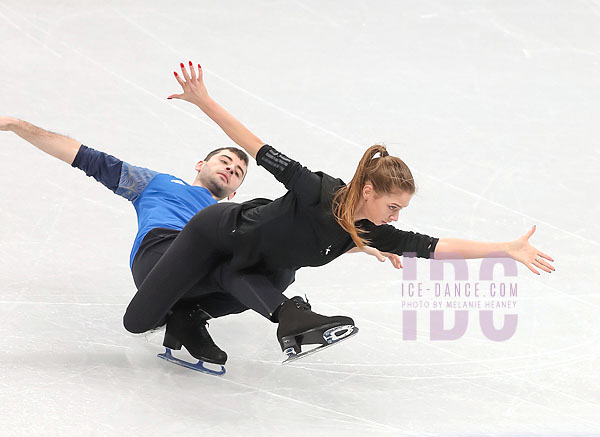 Oleksandra Nazarova & Maksym Nikitin (UKR)