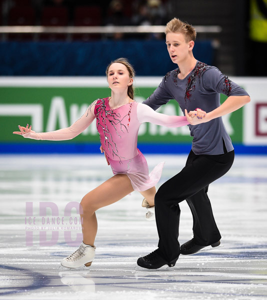 Ksenia Ermakova & Vladislav Panteleev