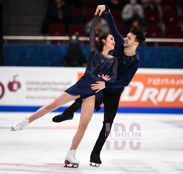 Elizaveta Khudaiberdieva & Egor Bazin 