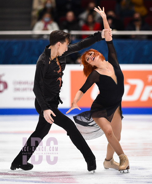 Tiffani Zagorski & Jonathan Guerreiro