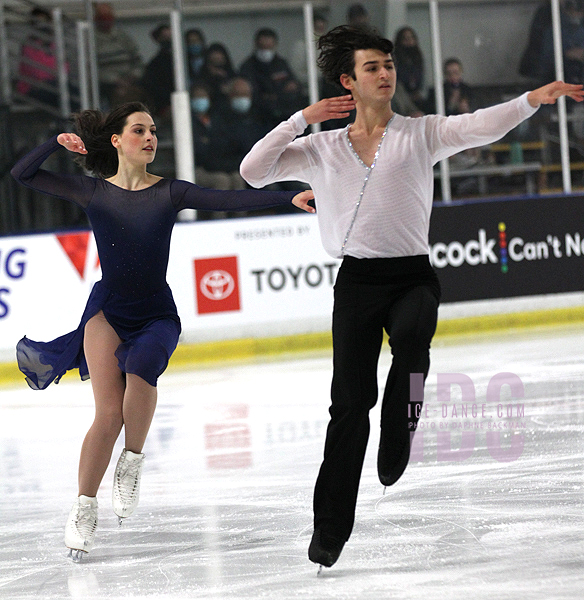 Helena Carhart & Volodymyr Horovyi