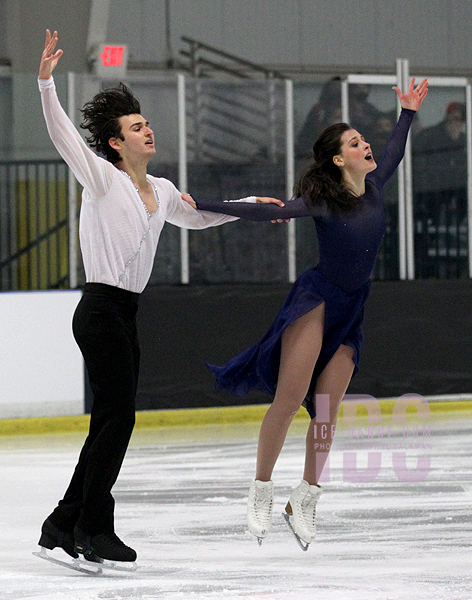 Helena Carhart & Volodymyr Horovyi