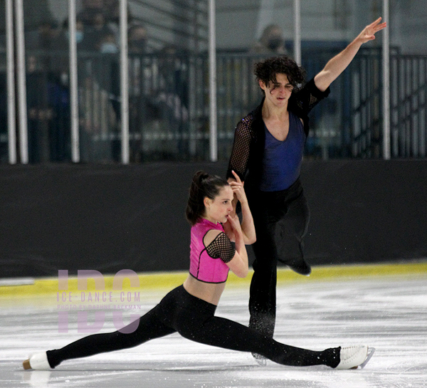 Helena Carhart & Volodymyr Horovyi