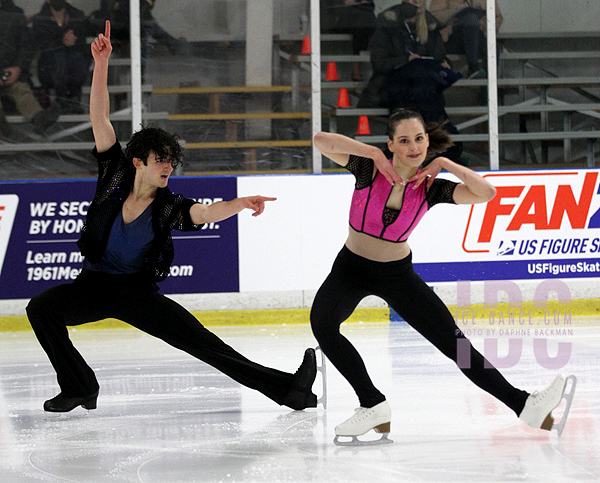 Helena Carhart & Volodymyr Horovyi