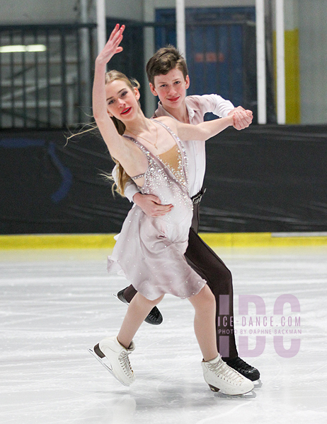 Michelle Deych & Wiles Middlekauff