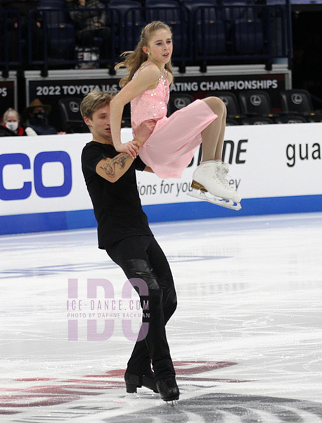 Leah Neset & Artem Markelov