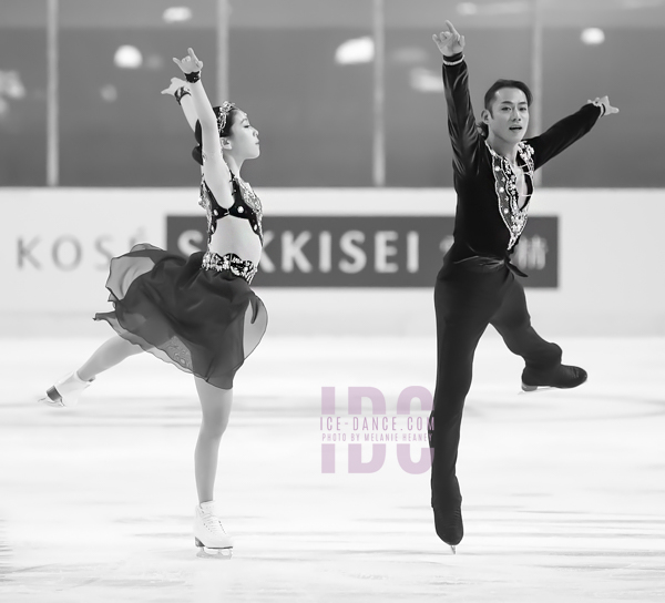 Kana Muramoto & Daisuke Takahashi (JPN)