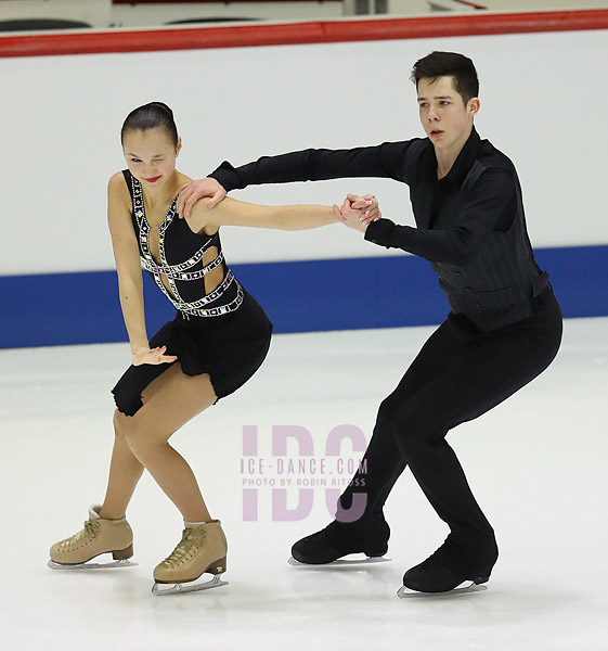 Tatjana Bunina & Ivan Kuznetsov (EST)