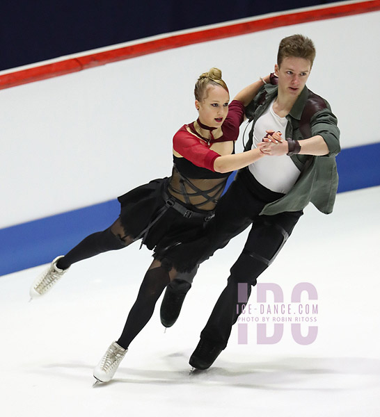 Angelina Kudryavtseva & Ilia Karankevich (CYP) 
