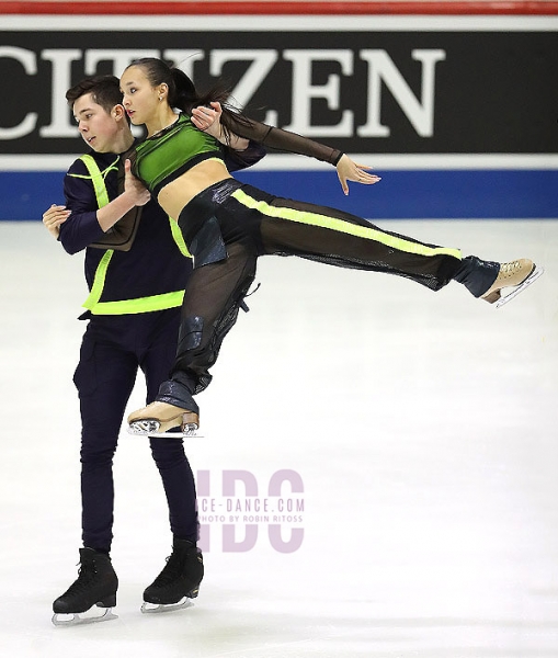 Tatjana Bunina & Ivan Kuznetsov (EST) 